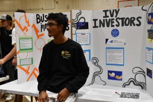 At the activities fair in the gym, Advait Iyer ‘26 waits to describe his “Entrepreneurship and Business Innovators” club to various students in attendance Aug. 27. The activities fair took place during access and allowed for student-made and chapter clubs to describe their goals and activities to potential new members. About 80 clubs participated in the activities fair. “I think it’s so important for high schoolers to join clubs because it gives them a community to rely on, and it gives high schoolers more structure,” Sexual Assault Response Team (SART) club member Anouck Doublet ‘25 said. 