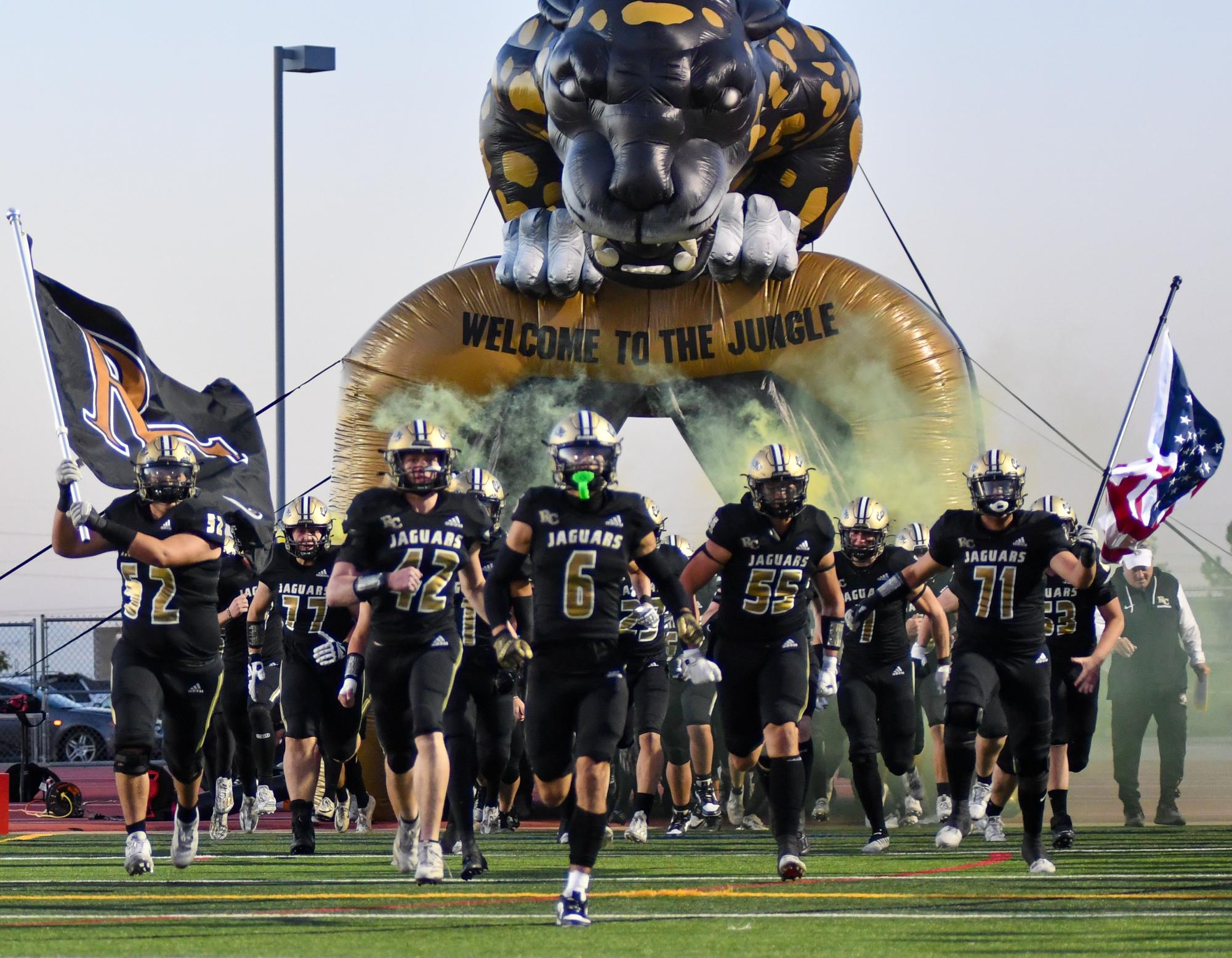 Varsity football players run out of the Jaguar tunnel with smoke flying at 7 p.m. at Echo Park Stadium Sept. 20 for the Homecoming football game against Grandview High School ending in a 42-17 loss. After halftime performances from Dance Team and Cheer, Man Poms and Marching Band the seniors organized a new chalkthrow in the student section. “I was pretty fired up, running out of the tunnel is always really fun and it was crazy seeing how many people were in the stands to watch us play even if the end result wasn’t what we had hoped for,” Captain and wide receiver Kai Ingrassia ‘26 said. “ It’s never fun to lose a game, especially Homecoming, but if you can learn something from an experience and do better next time then it wasn’t entirely bad, Grandview is a really good football team and their record didn’t reflect that. We learned a lot of things from a top team in the state that I really believe will help us get significantly better throughout the rest of our season,”